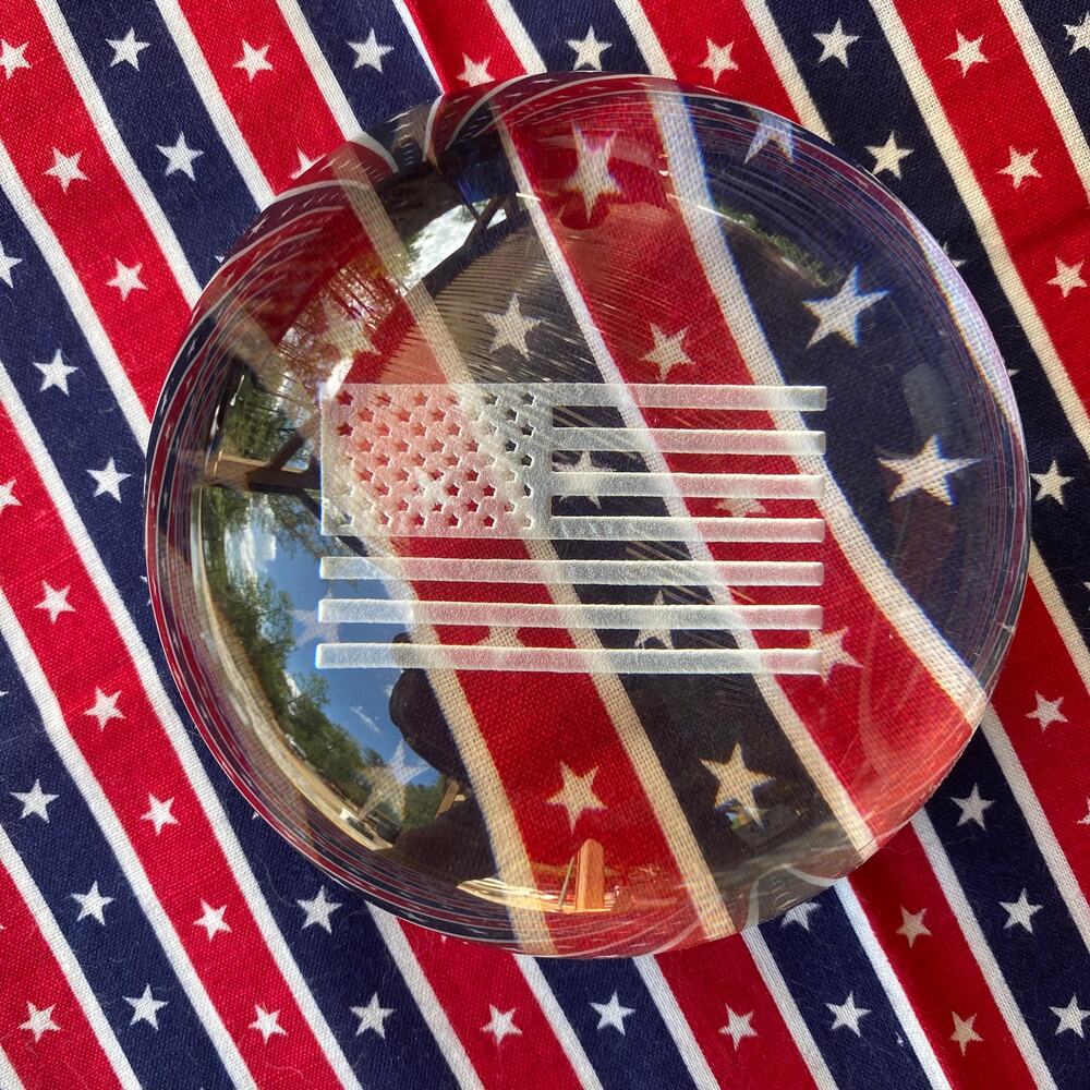Unbranded American Flag‎ Paperweight Unisex OS Clear Excellent Glass Half Dome